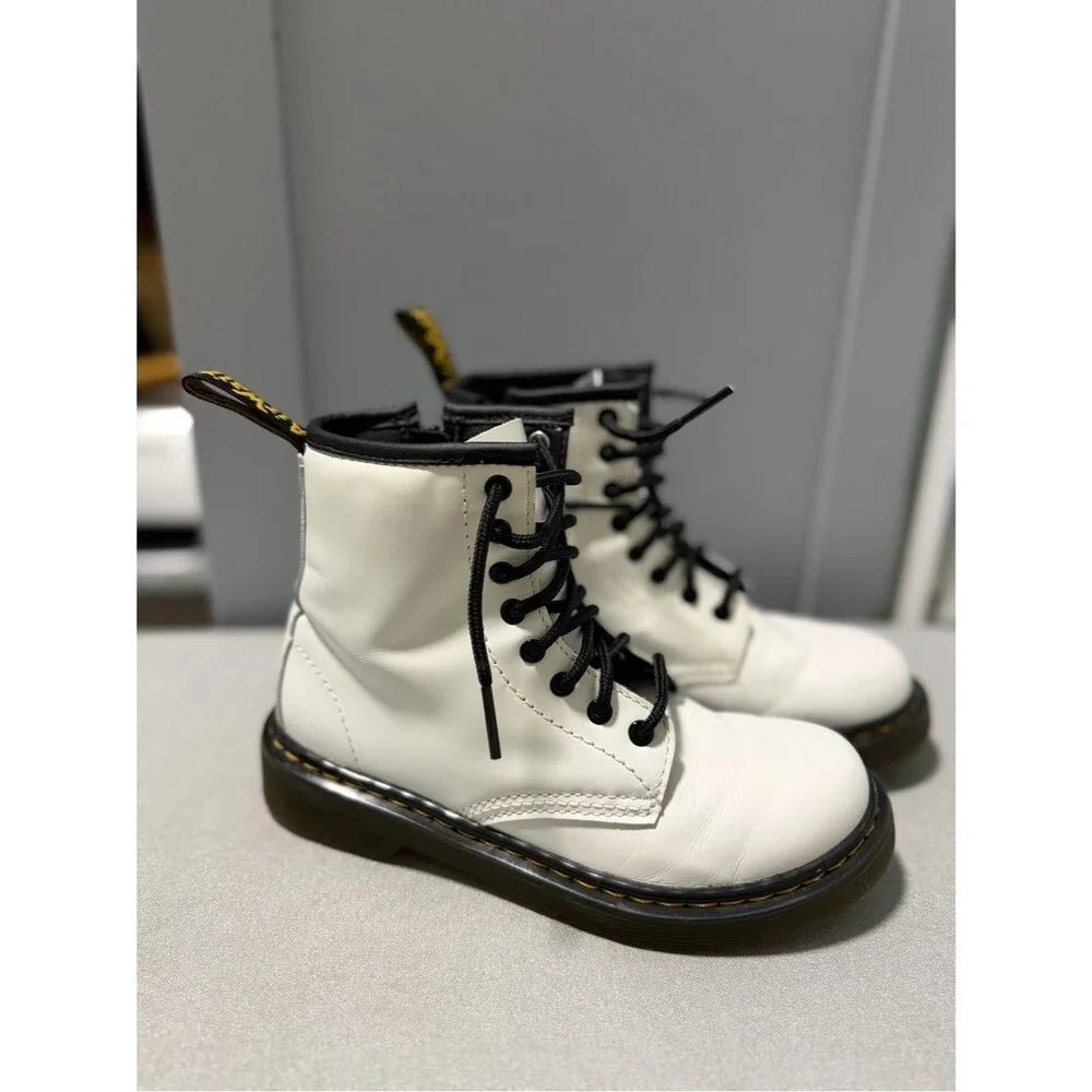 Dr. Martens classic dr
